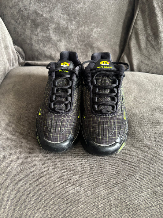 Nike Air Max Plus 3 ‘Spirograph volt’ 🖤💚
uk size 4.5